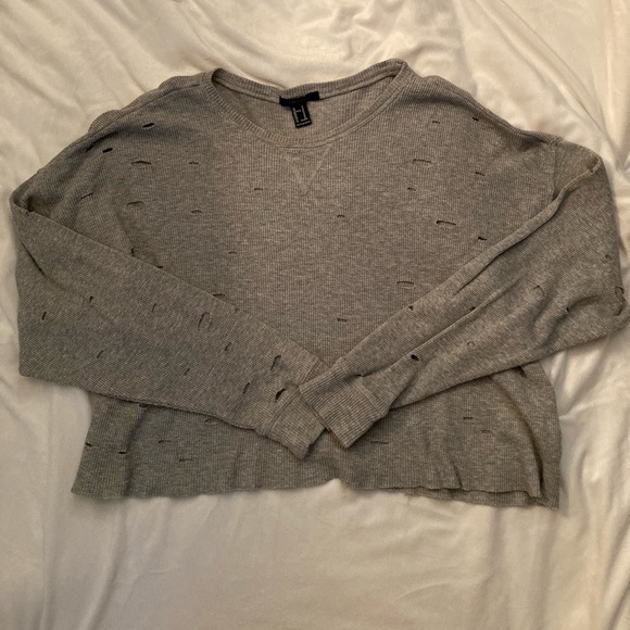 Forever 21 Distressed Gray Crop Long Sleeve Top - Picture 1 of 4